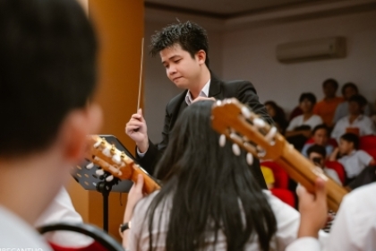 NIEN LE GUITAR – Biến Đam Mê Thành Kỹ Năng Thực Thụ