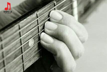 KHÓA HỌC GUITAR FINGERSTYLE NÂNG CAO
